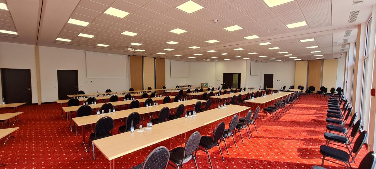 Hotelpark Der Westerwald Treff Oberlahr Exterior photo